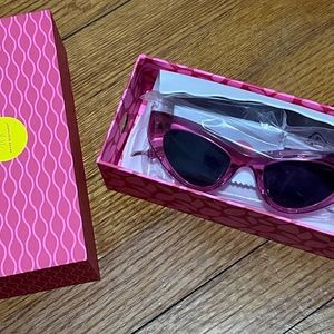 Drunk Elephant Barbie Pink Cat Eye Sunglasses NWT